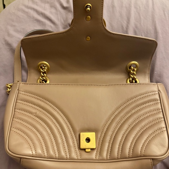 Taupe GUCCI Matelasse Medium GG Marmont Shoulder Bag - Picture 6 of 13